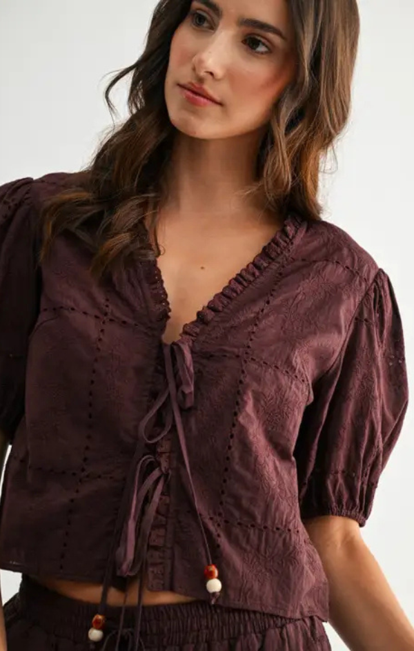 Embo Puff Sleeve Top
