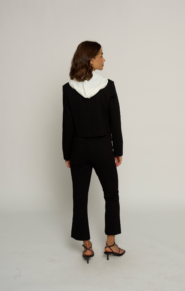 Cropped Fitted Dickey Jacket