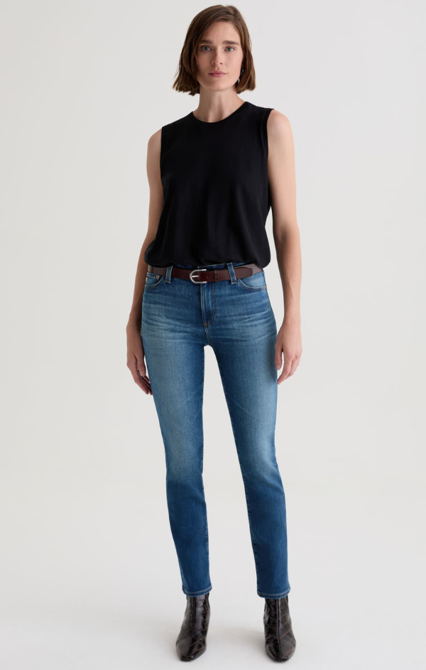 Mari Mid Rise Slim Straight in 12 Years Assumption