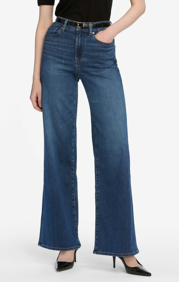 Le Slim Palazzo in Celebrity