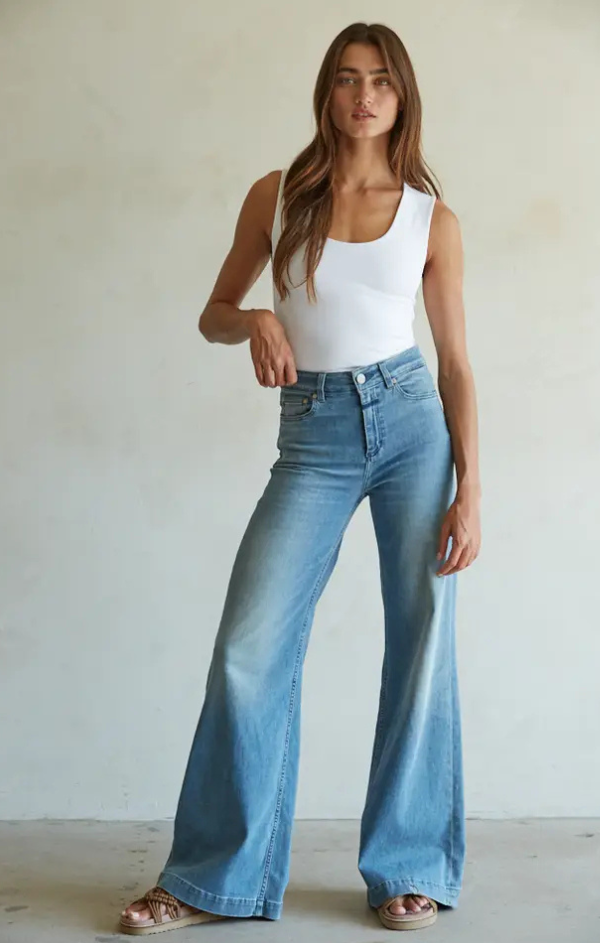 Double Layered Seamless Top