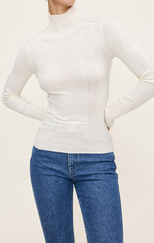 Turtleneck Sweater Top in Ivory