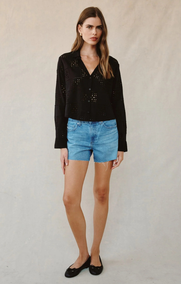 Contrast Button Down in Black