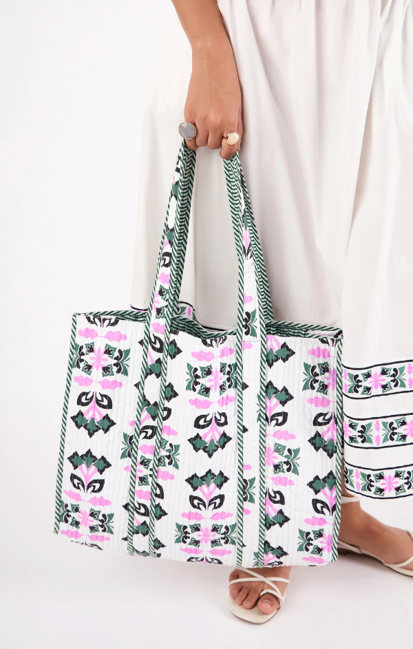 Voyager Tote Bag in Papillon Moss