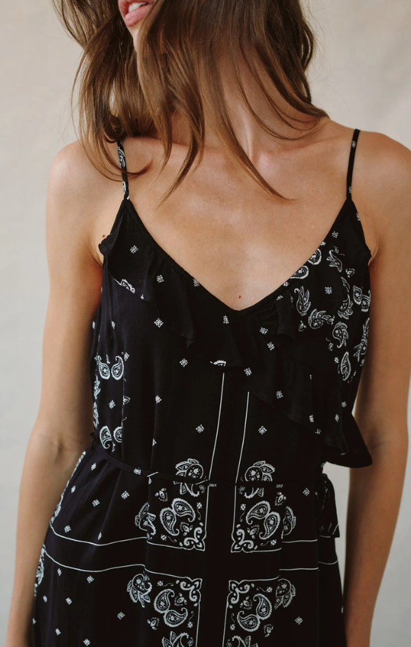 Ruffle Cami Midi Dress in Bandana Print – Mint
