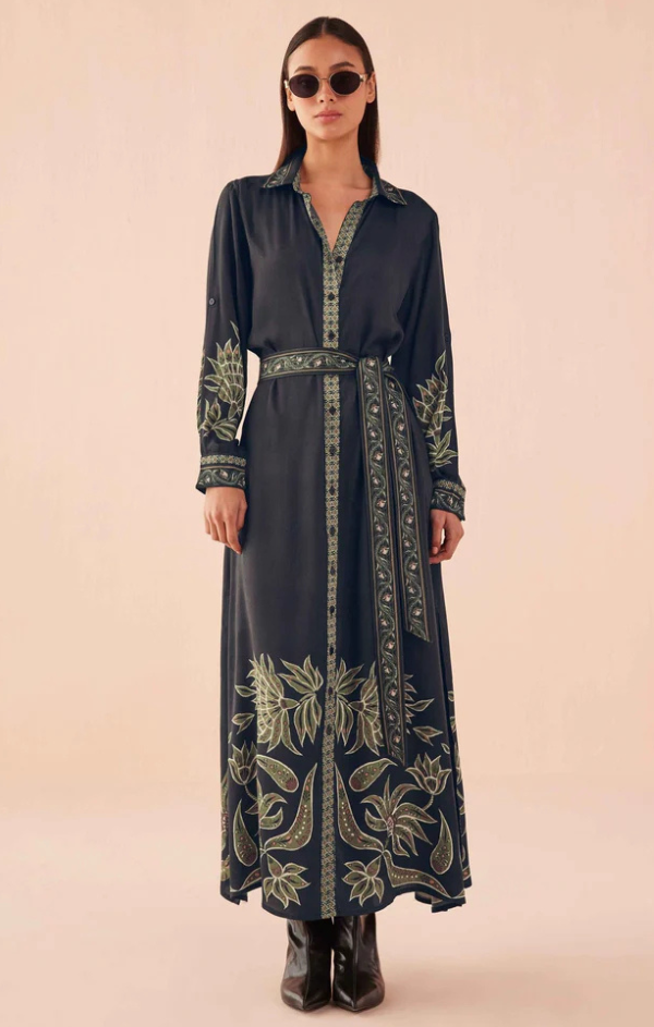 Emma Maxi in Alexia Onyx