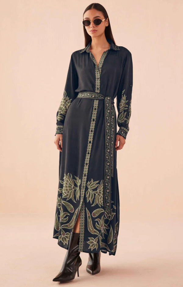 Emma Maxi in Alexia Onyx