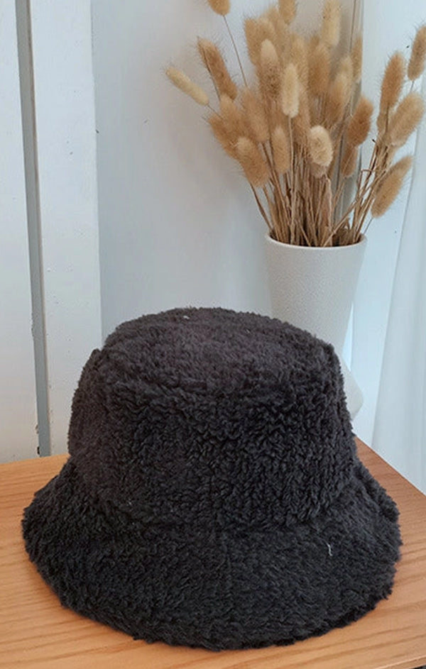 winter bucket hat
