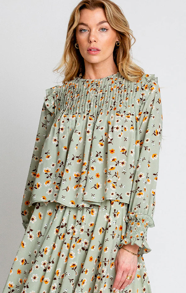 floralpin tuck blouse
