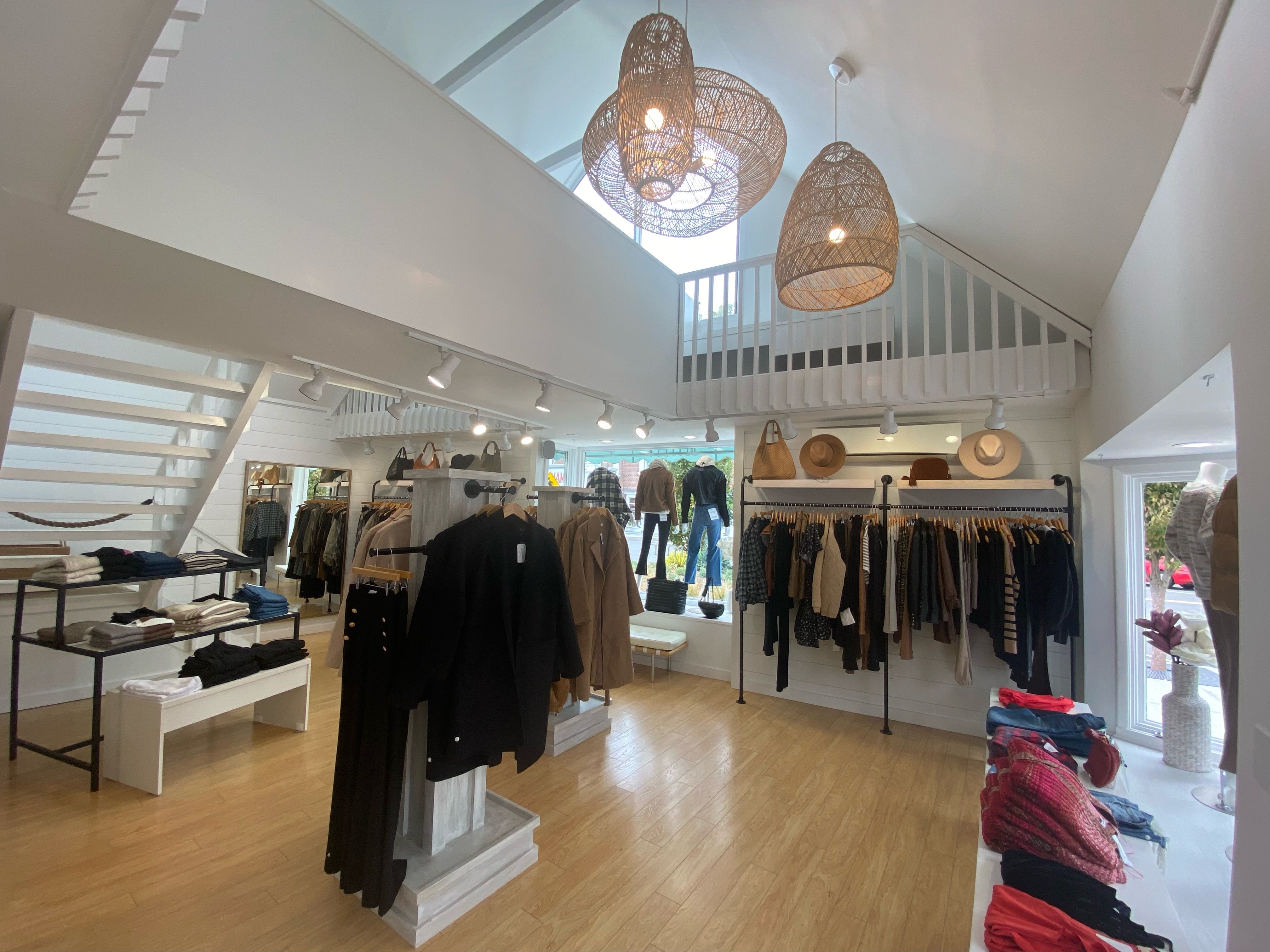 Long Island Women's Designer Clothing Stores: Women's Fashion: Mint Long Island Women's Designer Clothing Stores: Women's Fashion: Mint